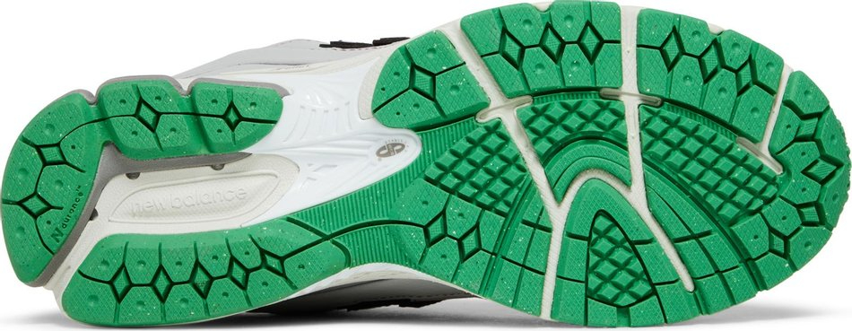 GANNI x 2002r  Raincloud  M2002RGD