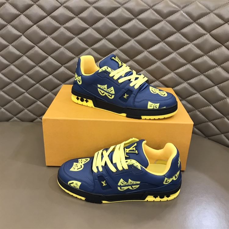 LOUIS VUITTON TRAINER SNEAKER   LVS075