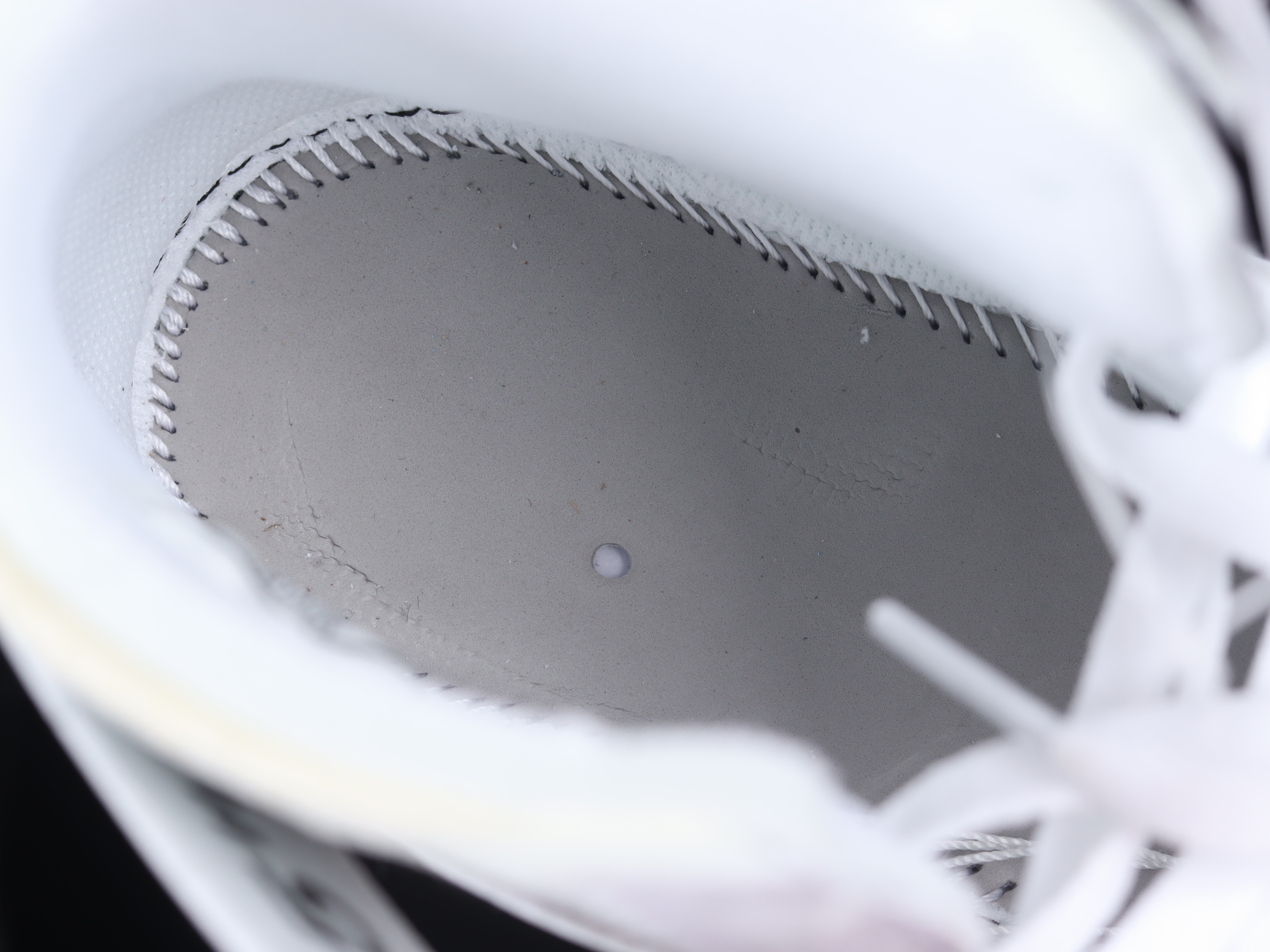 Jordan 1 Retro High Off-White White Extended Size