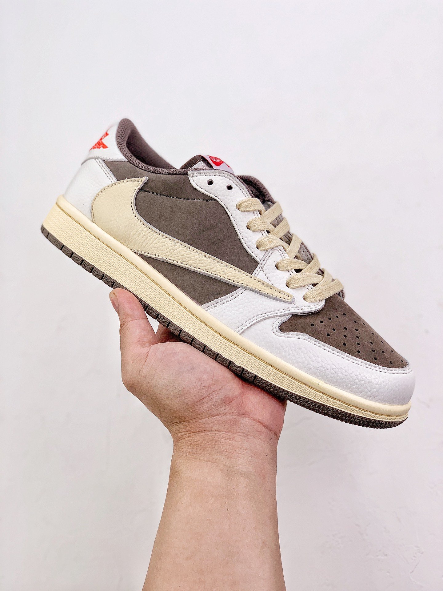Travis Scott Reverse Mocha AJ1 Low Extended size