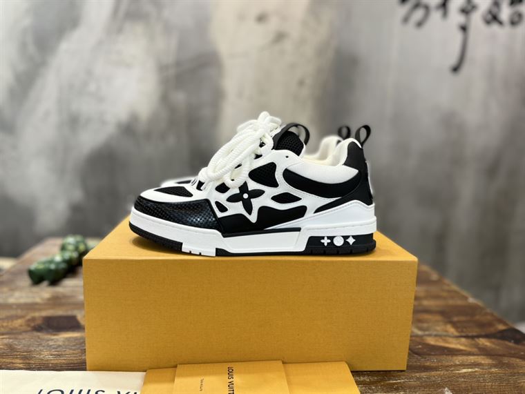 LOUIS VUITTON LVSK8 SNEAKER   LVS079