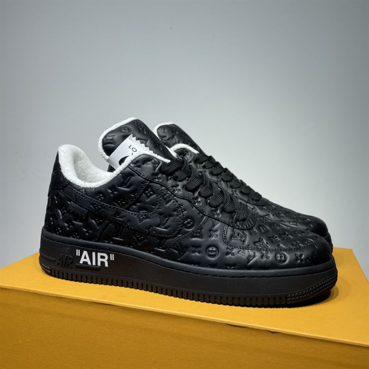 LOUIS VUITTON X NIKE AIR FORCE 1 LOW-TOP SNEAKERS   LVS135