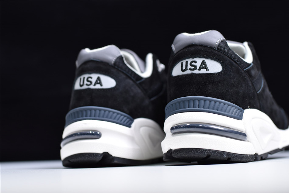 990 Heritage  Pewter  M990BK2