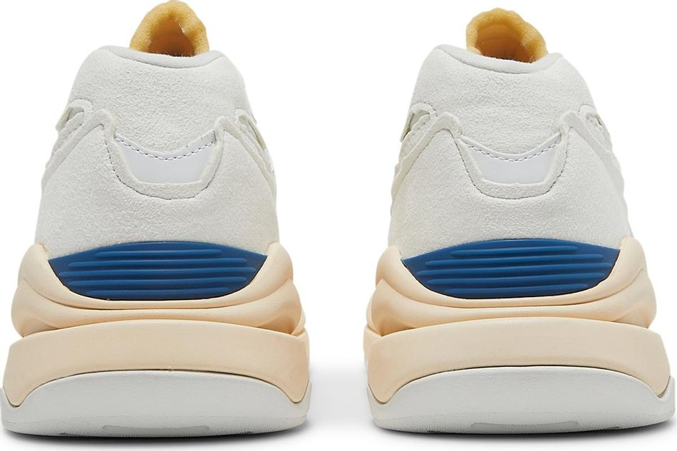 57/40  Refined Future Protection Pack  M5740DMP