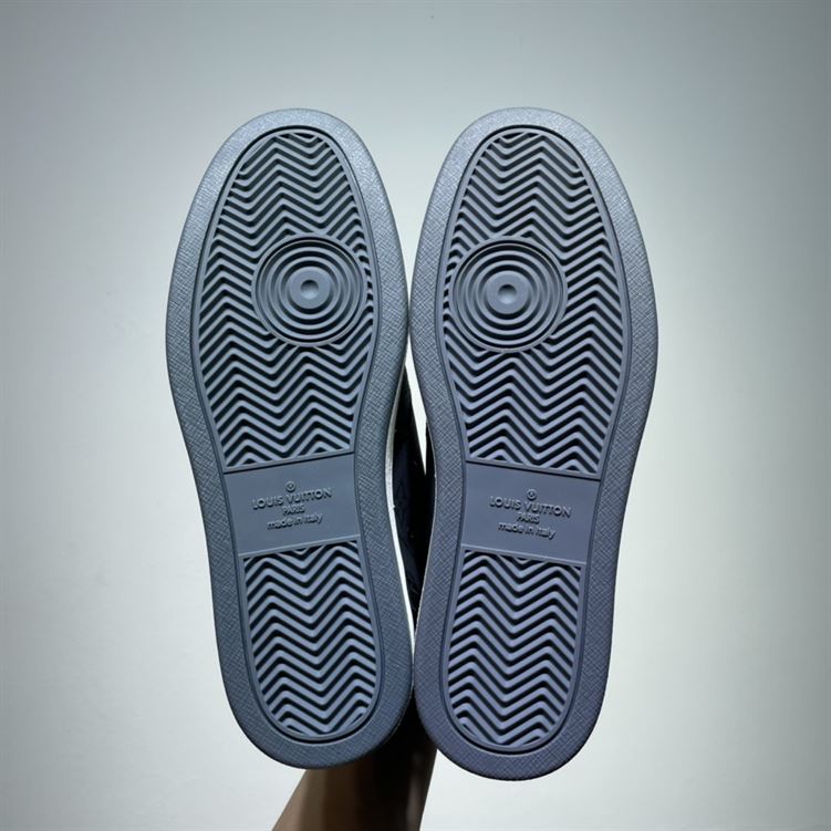 LOUIS VUITTON RIVOLI BOOTS   LVS104