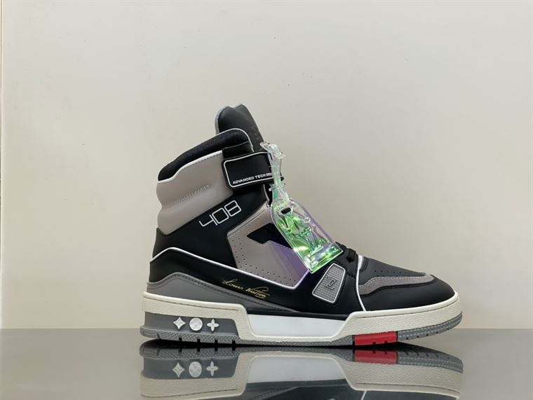 LOUIS VUITTON LV TRAINER SNEAKER BOOT   LVS068