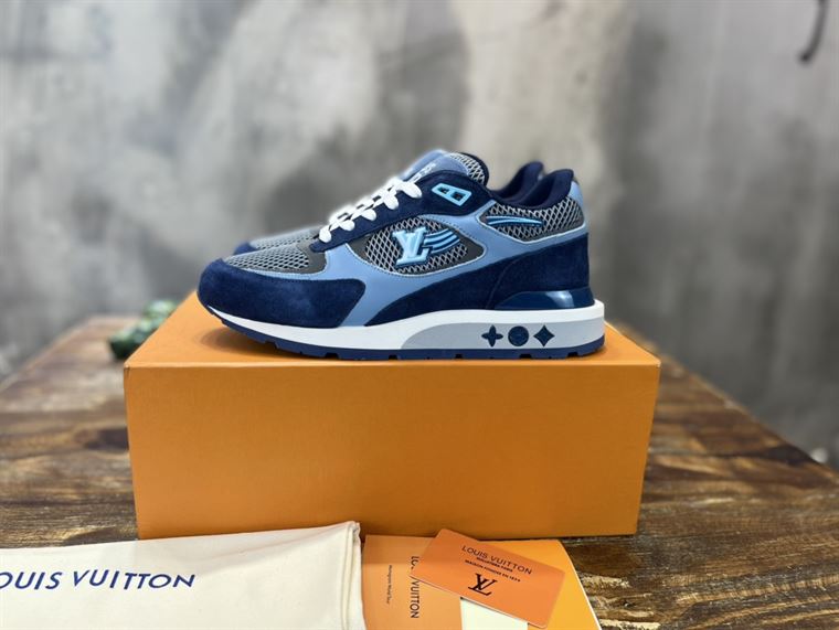 LOUIS VUITTON RUN AWAY SNEAKER   LVS074