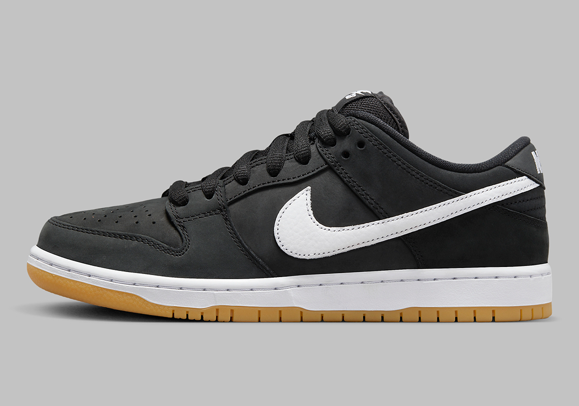 Dunk Low SB  Black Gum  CD2563-006