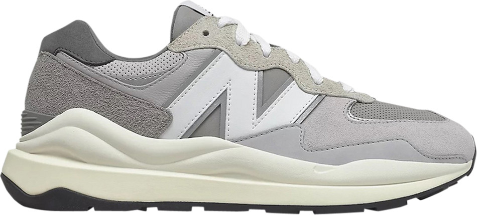 57/40  Grey Day  M5740AT