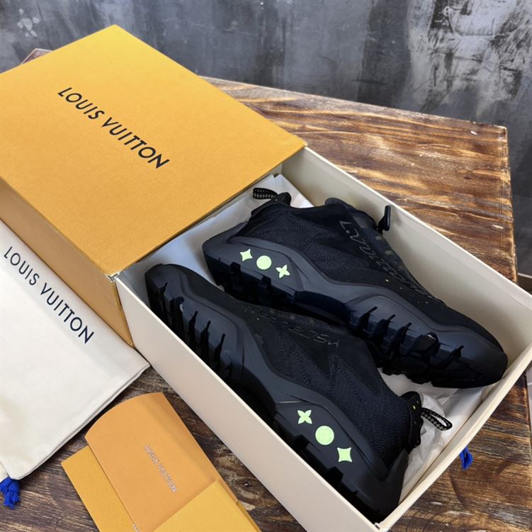 LOUIS VUITTON MILLENIUM SNEAKER   LVS065
