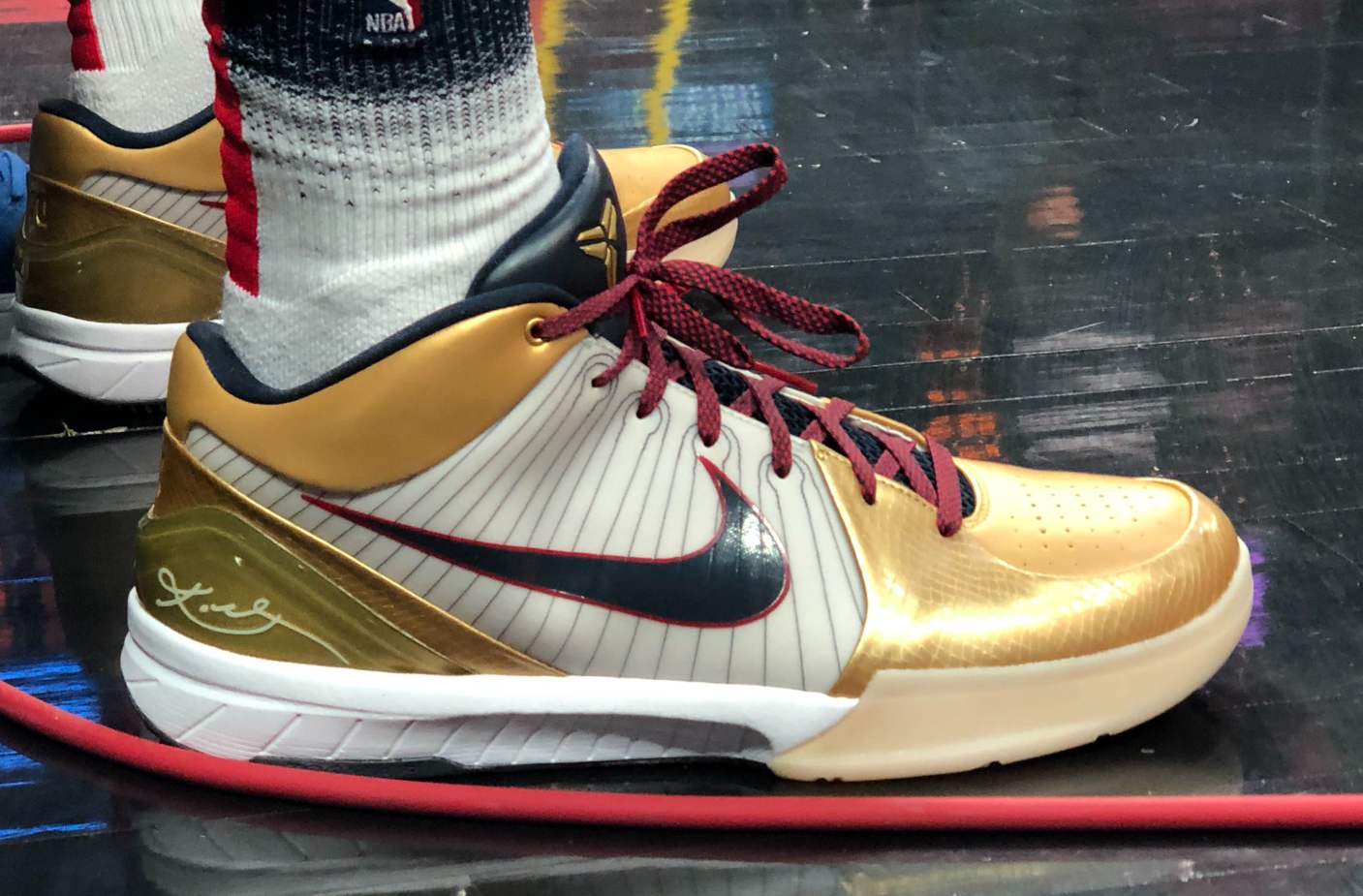 ZOOM KOBE 4 'GOLD MEDAL' - Cola