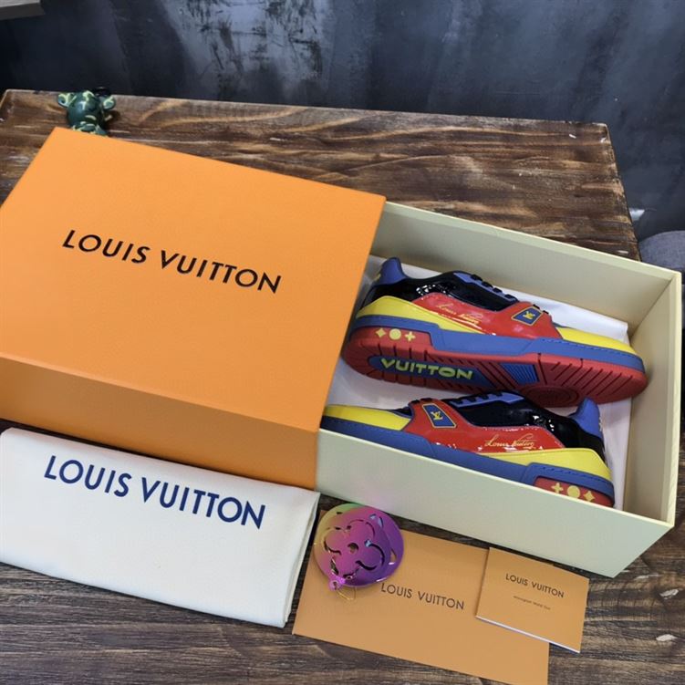 LV Shoes Replica TRAINER SNEAKERS IN NAVY BLUE PATENT CANVAS   LVS034