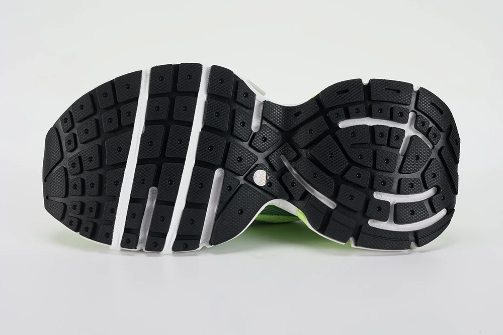 Balenciaga Men s Green 3xl Low-top Sneakers