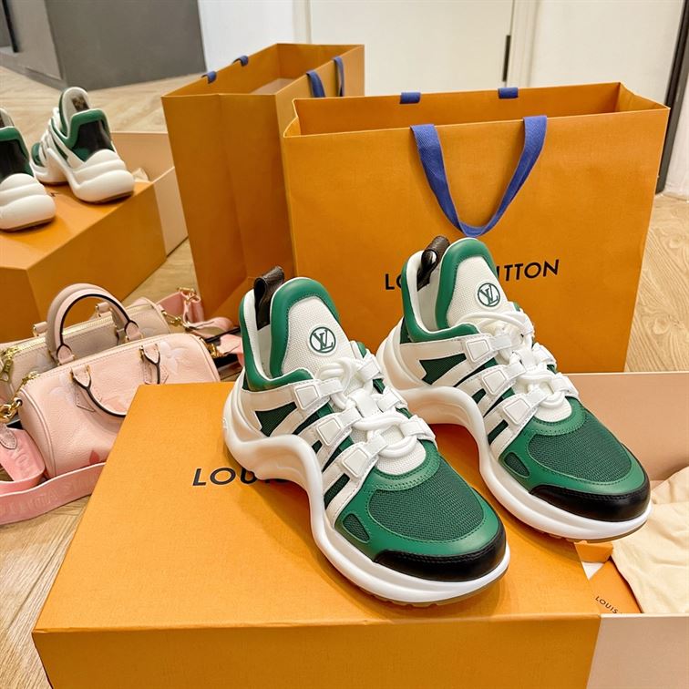 LOUIS VUITTON ARCHLIGHT TRAINERS   LVS099