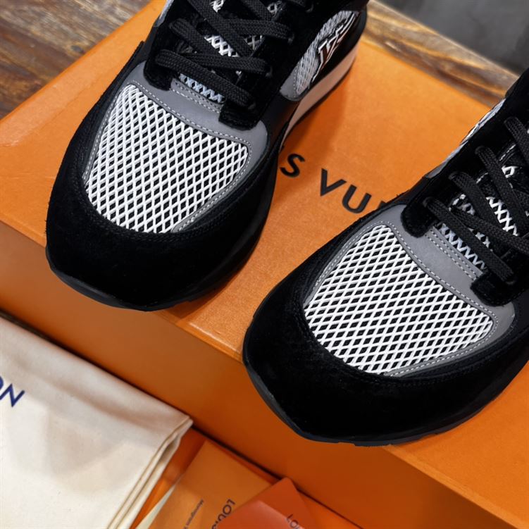 LOUIS VUITTON RUN AWAY SNEAKER   LVS050