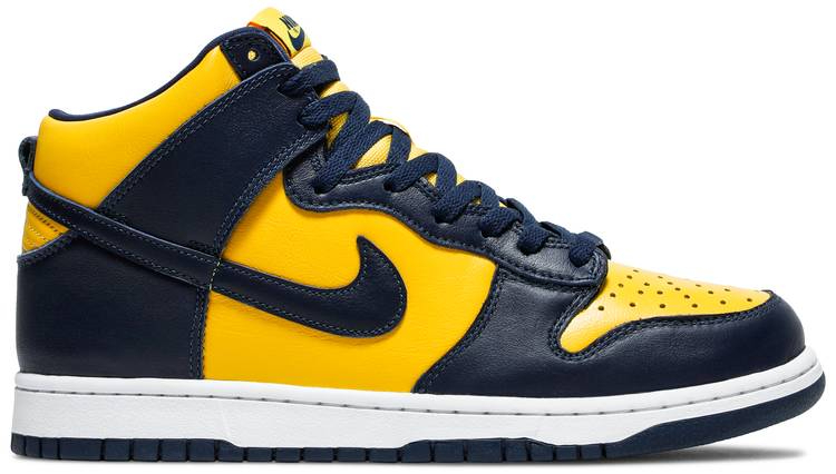 Dunk High SP Retro  Michigan  2020 CZ8149-700