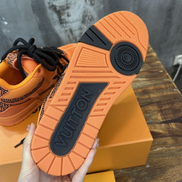 LOUIS VUITTON LVSK8 SNEAKER   LVS076