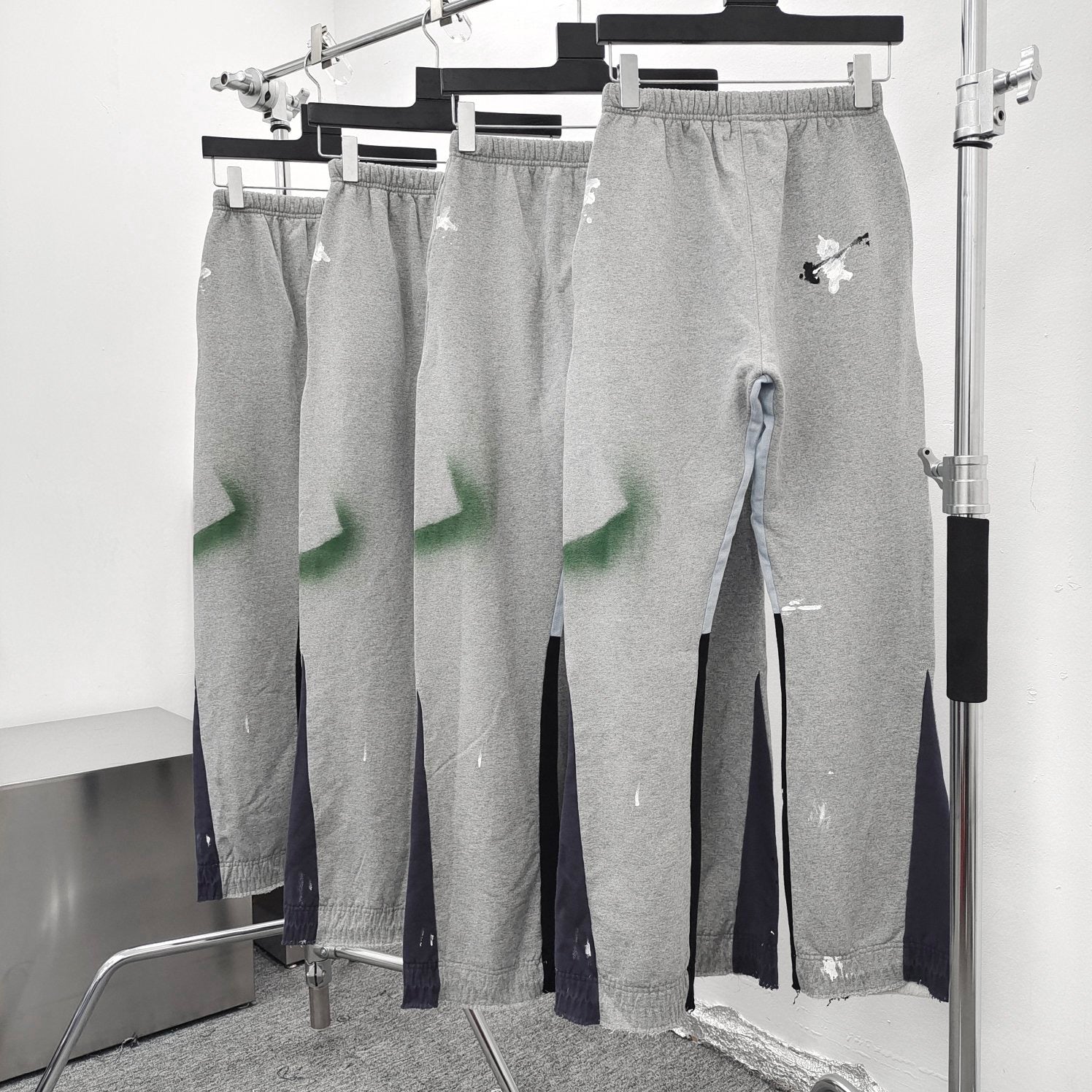 Gallery Dept Sweatpants