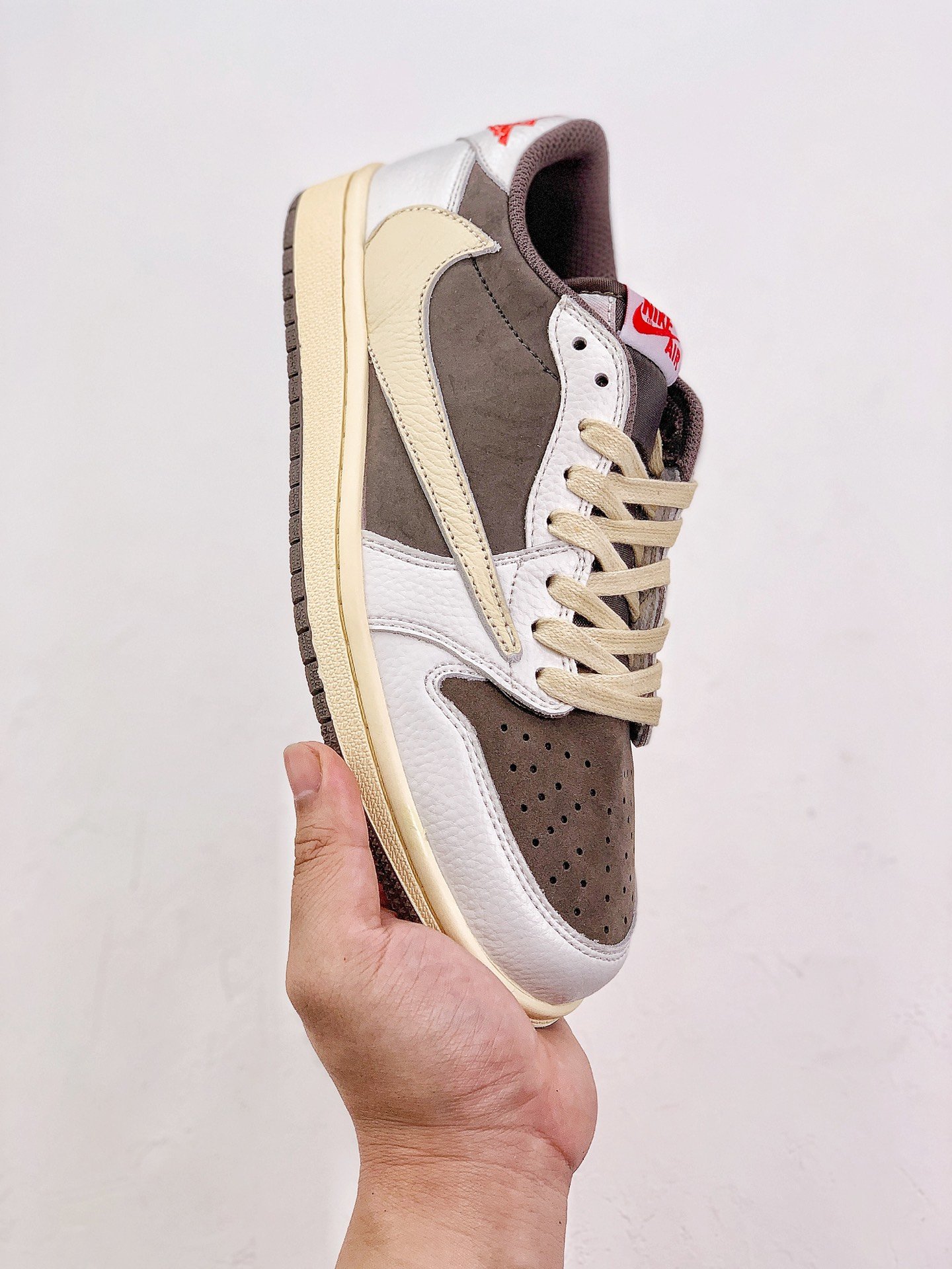 Travis Scott Reverse Mocha AJ1 Low Extended size