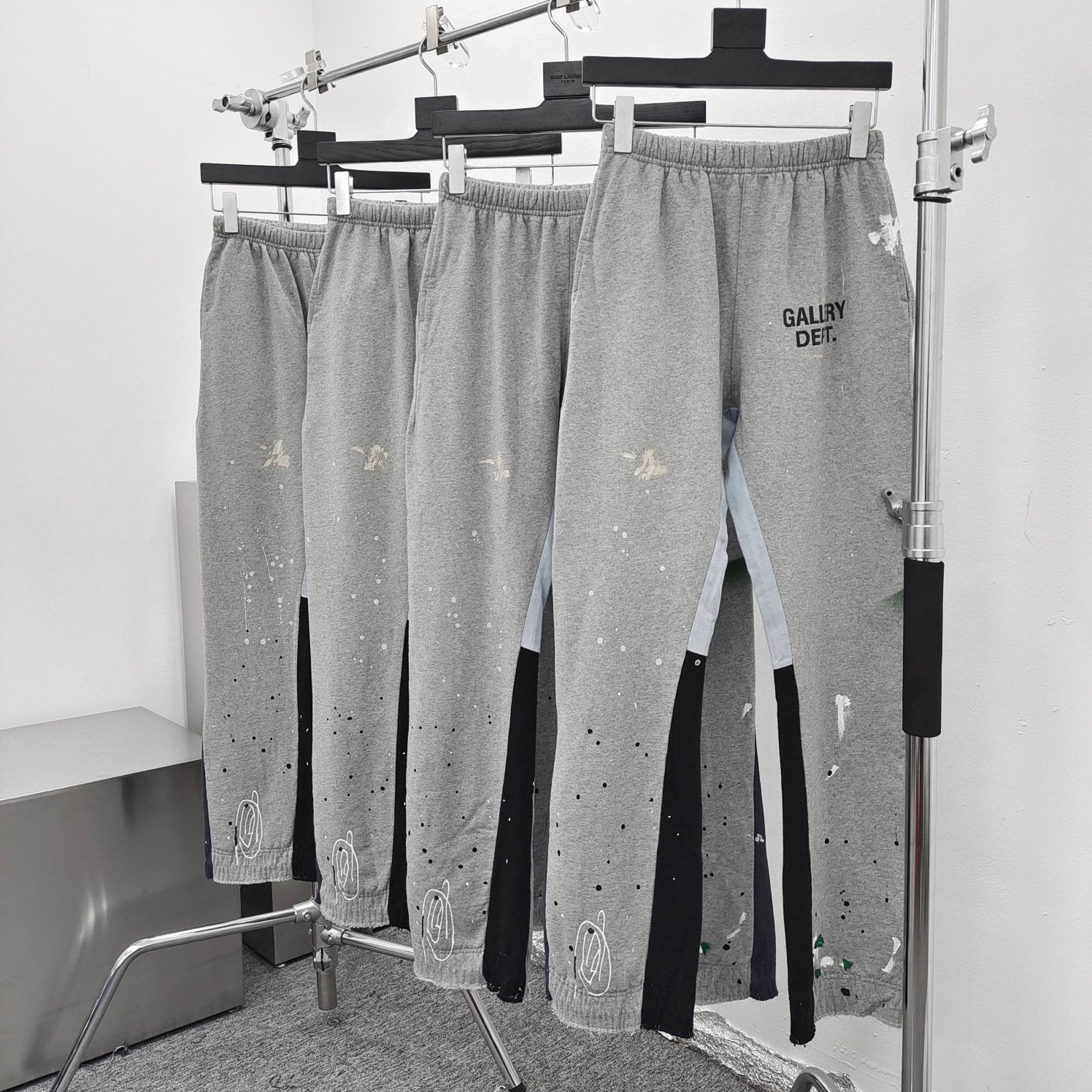 Gallery Dept Sweatpants