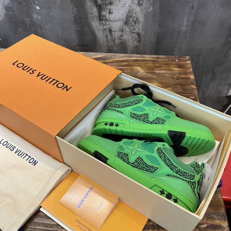 LOUIS VUITTON LVSK8 SNEAKER   LVS077