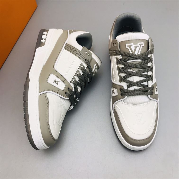 LOUIS VUITTON TRAINER SNEAKER   LVS123