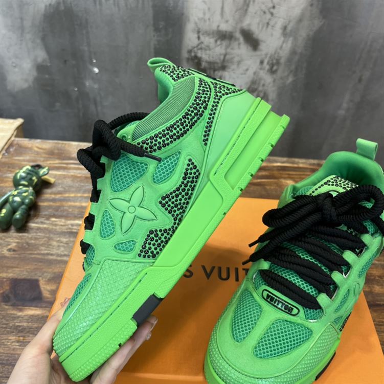 LOUIS VUITTON LVSK8 SNEAKER   LVS077