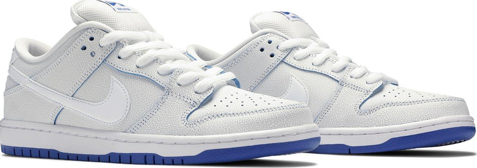Dunk Low Premium SB  Cracked Leather  CJ6884-100