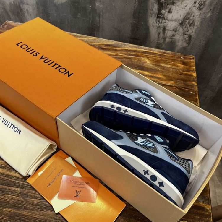 LOUIS VUITTON RUN AWAY SNEAKER   LVS074