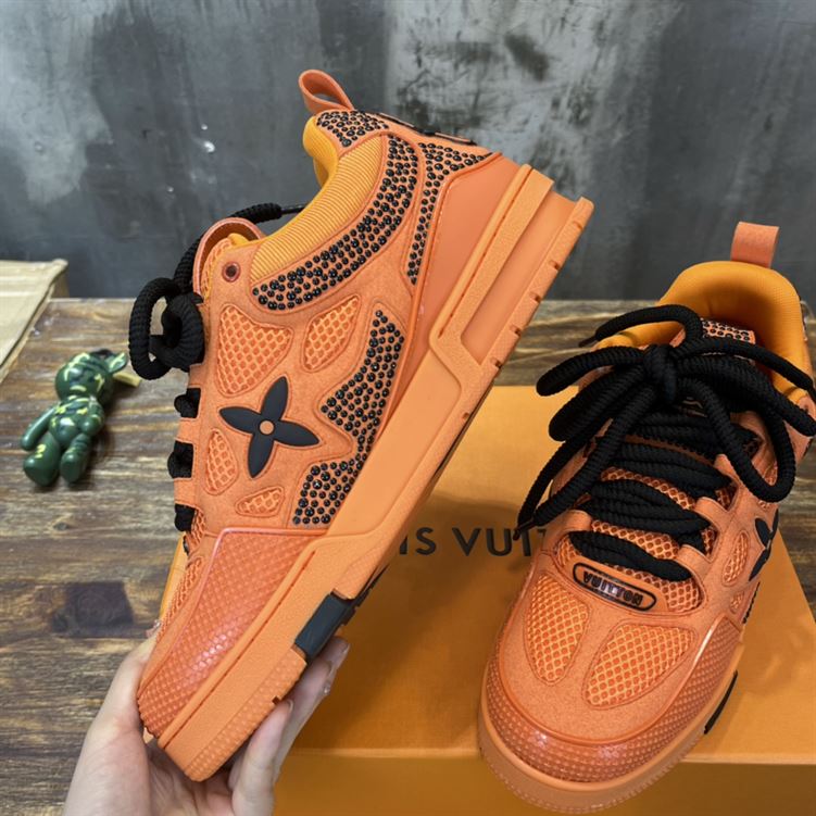 LOUIS VUITTON LVSK8 SNEAKER   LVS076