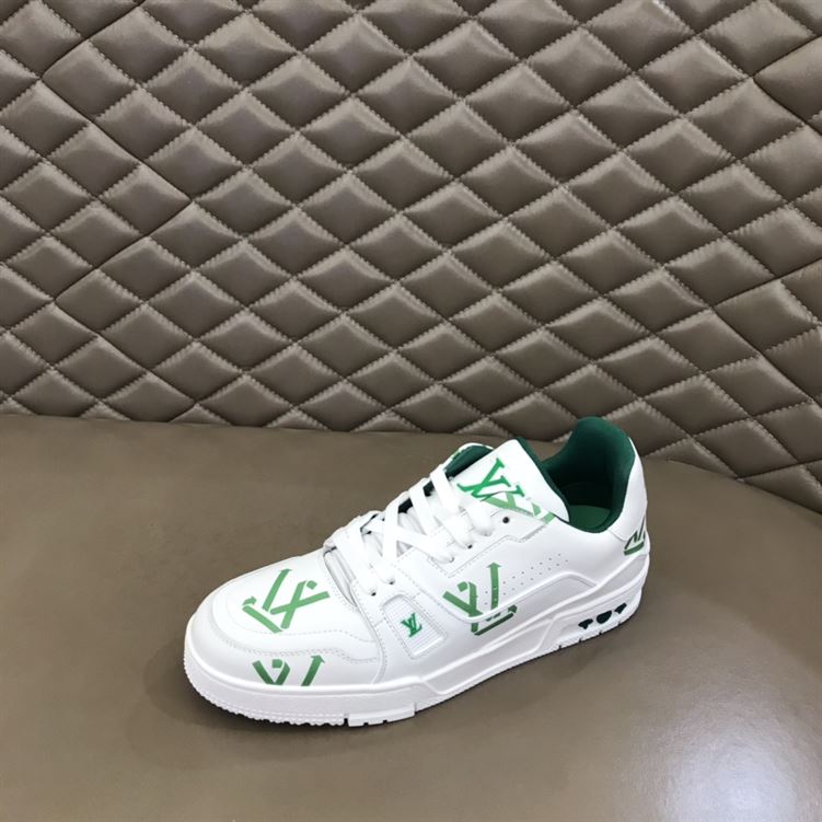 LV Shoes Replica TRAINER SNEAKER   LVS053