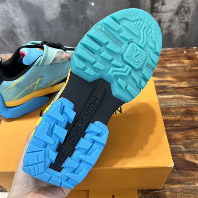 LOUIS VUITTON MILLENIUM SNEAKER   LVS066