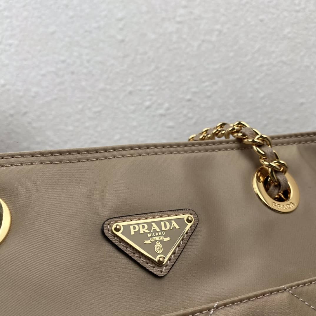 Prada Leather Chain Replica Shoulder Bag