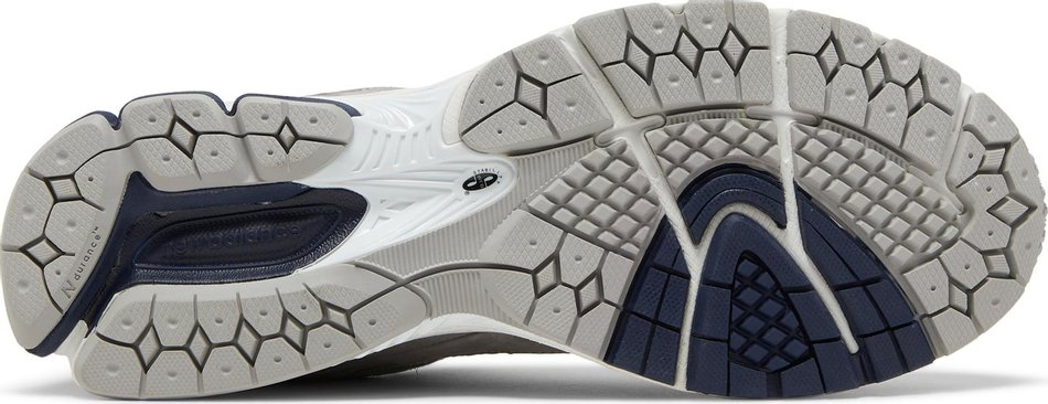 thisisneverthat x 2002R  The 2022 Downtown Run  M2002RTH