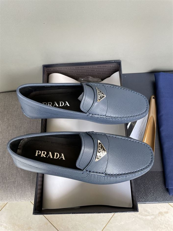 PRADA SAFFIANO LEATHER DRIVER   PRS037