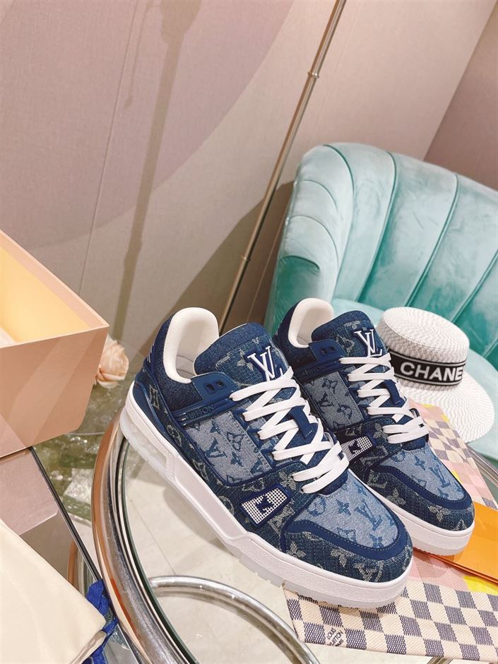 LOUIS VUITTON TRAINER SNEAKER DENIM MONOGRAM   LVS129