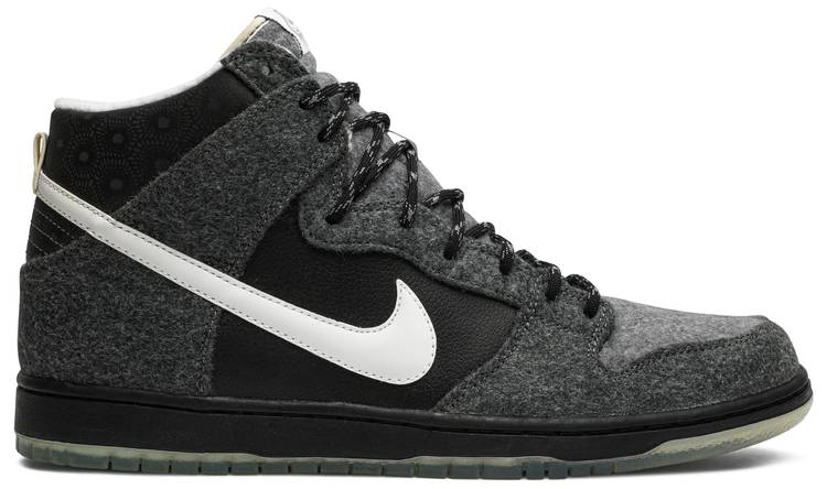 Dunk High SB Premier  Petoskey  645986-010