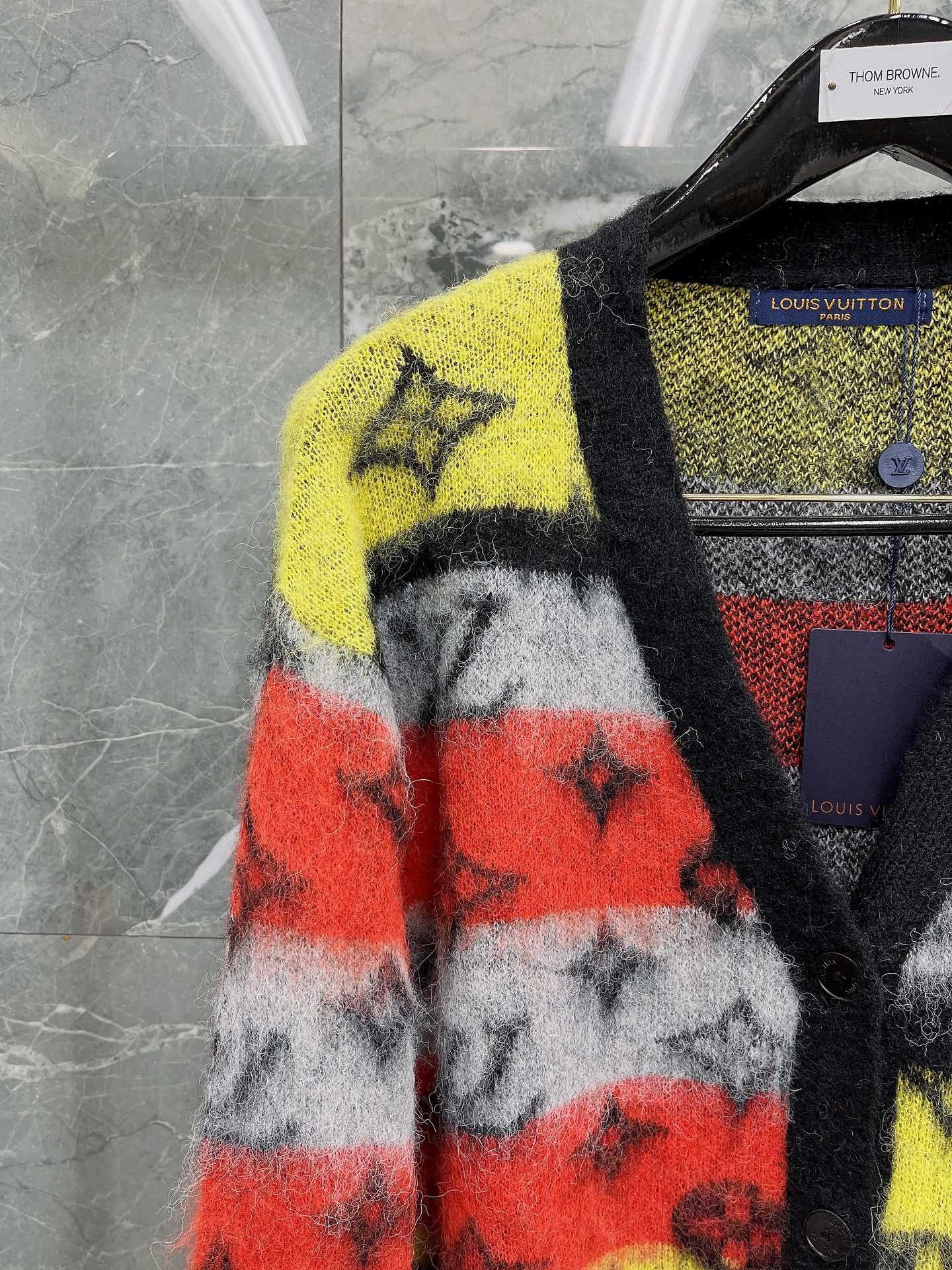 Louis Vuitton Cardigan