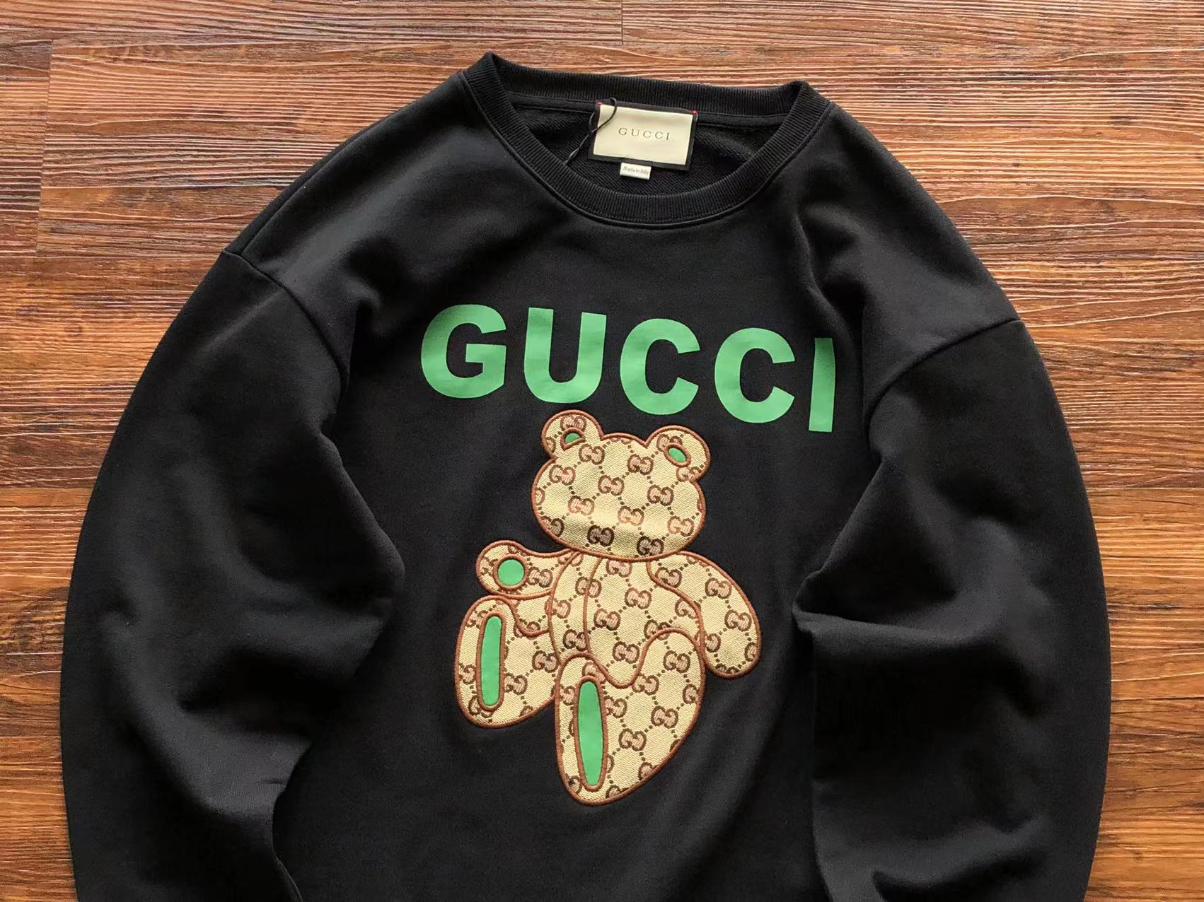 Gucci Sweatshirt