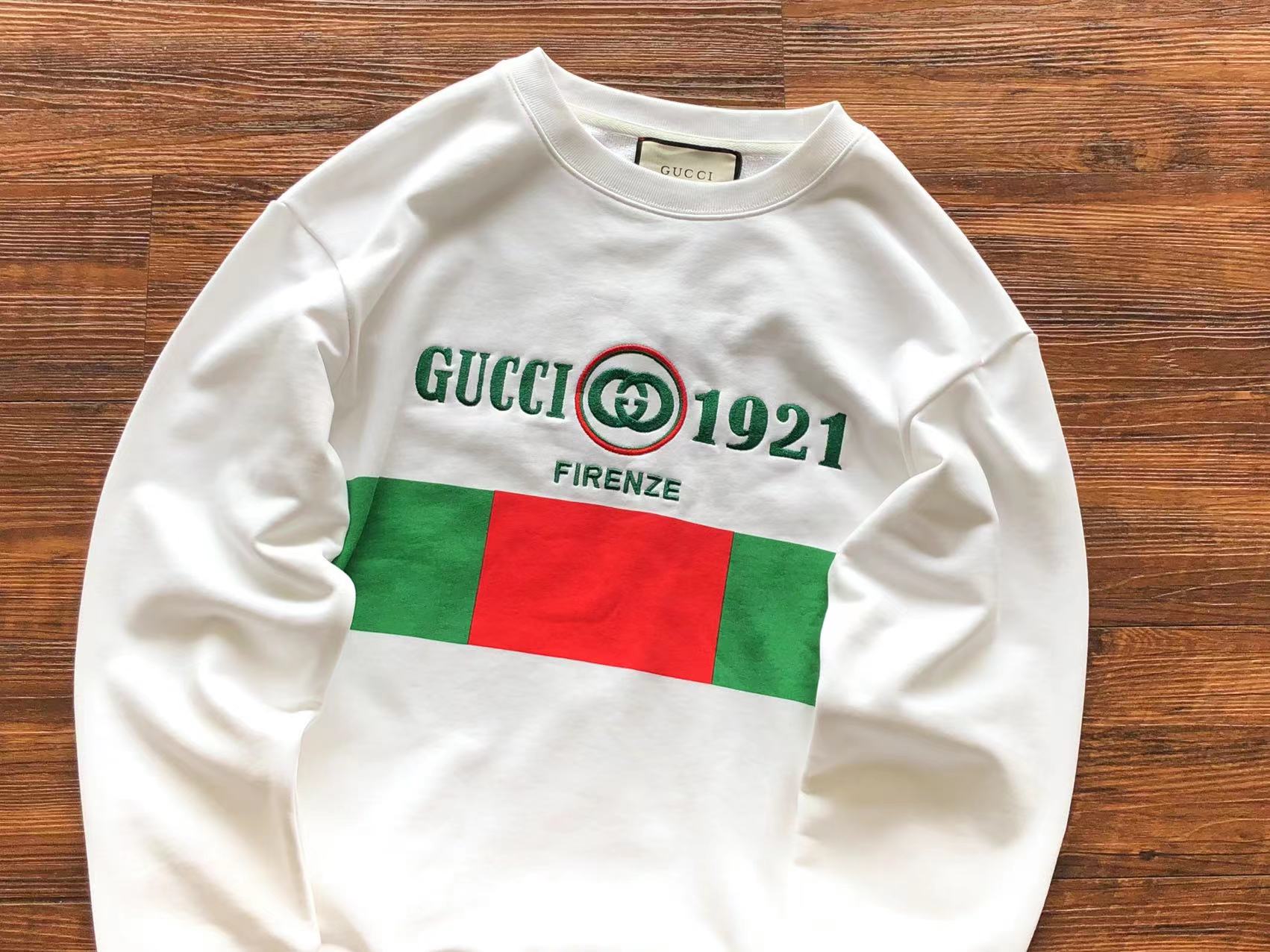 Gucci Sweatshirt