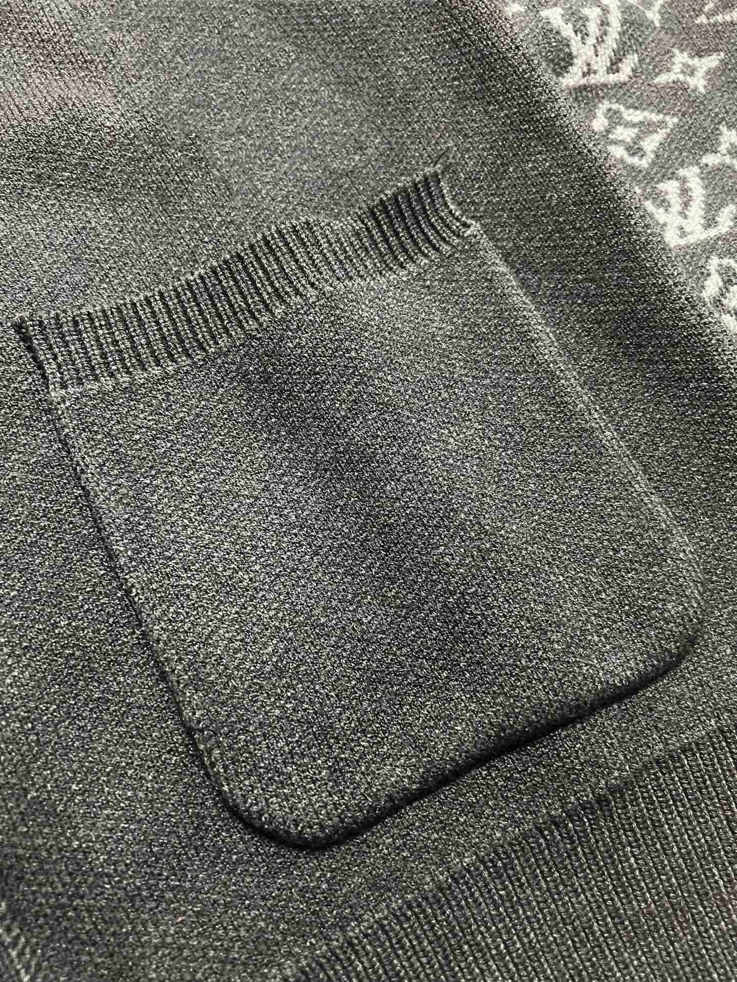 Louis Vuitton Cardigan