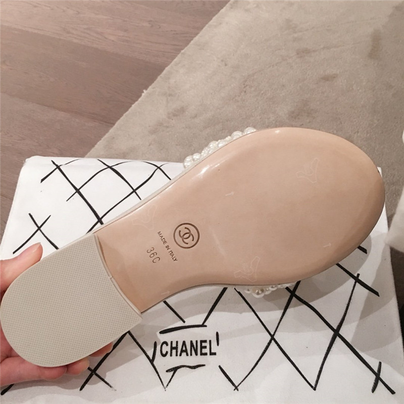Chanel Dupe Shoes sandals with pearls white