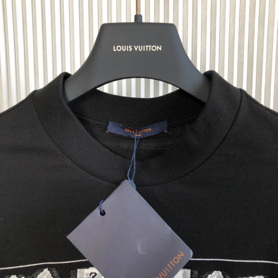 Louis Vuitton T-shirt