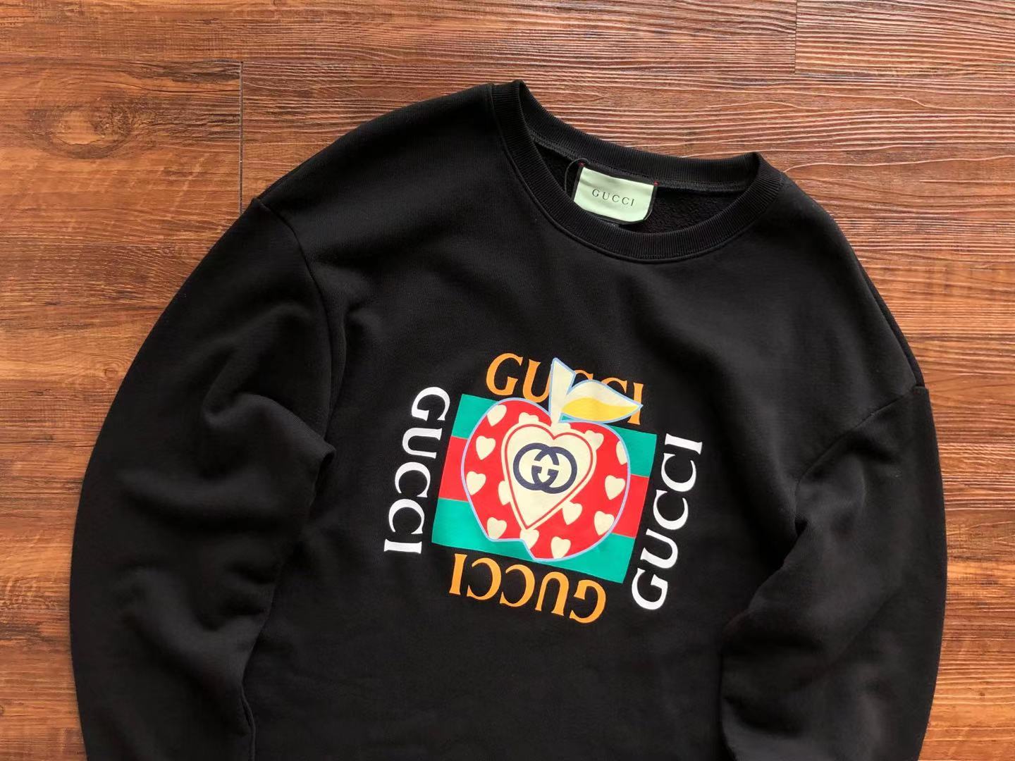 Gucci Sweatshirt