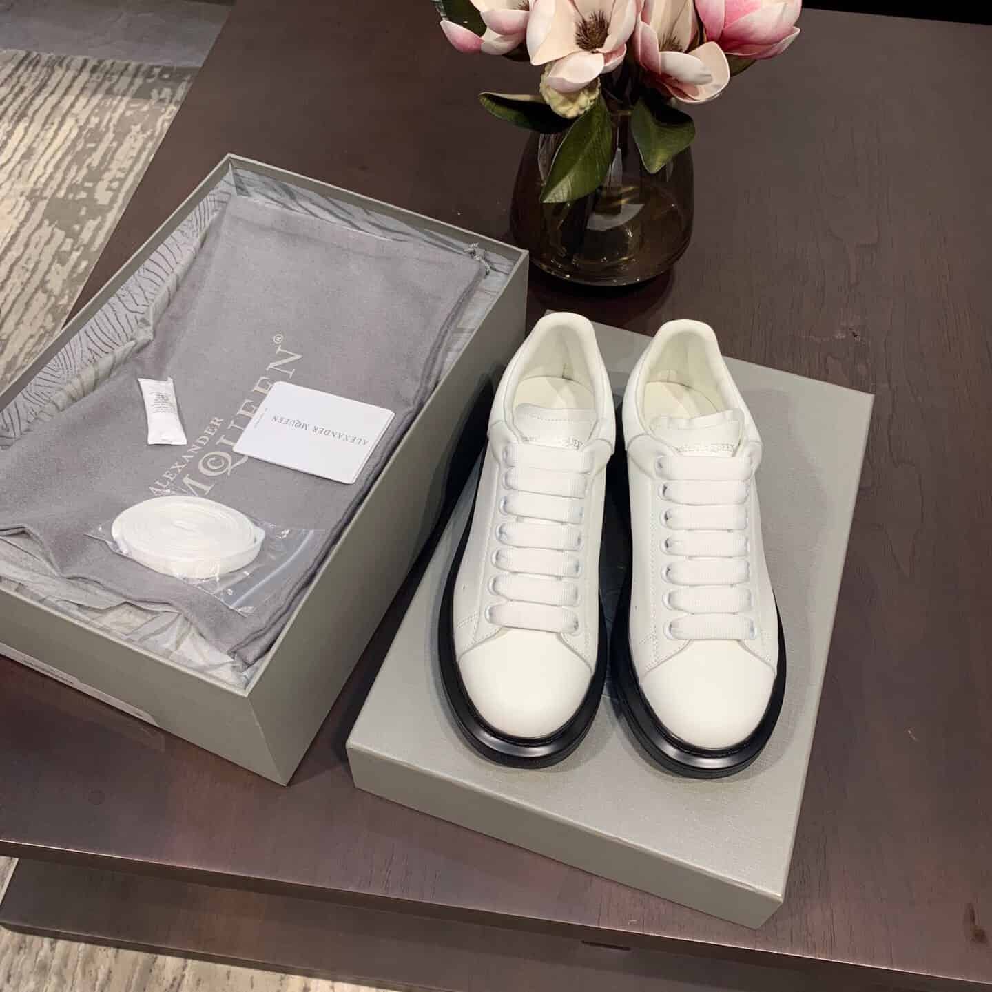 Alexander Mcqueen Sneaker Dupe - AM2