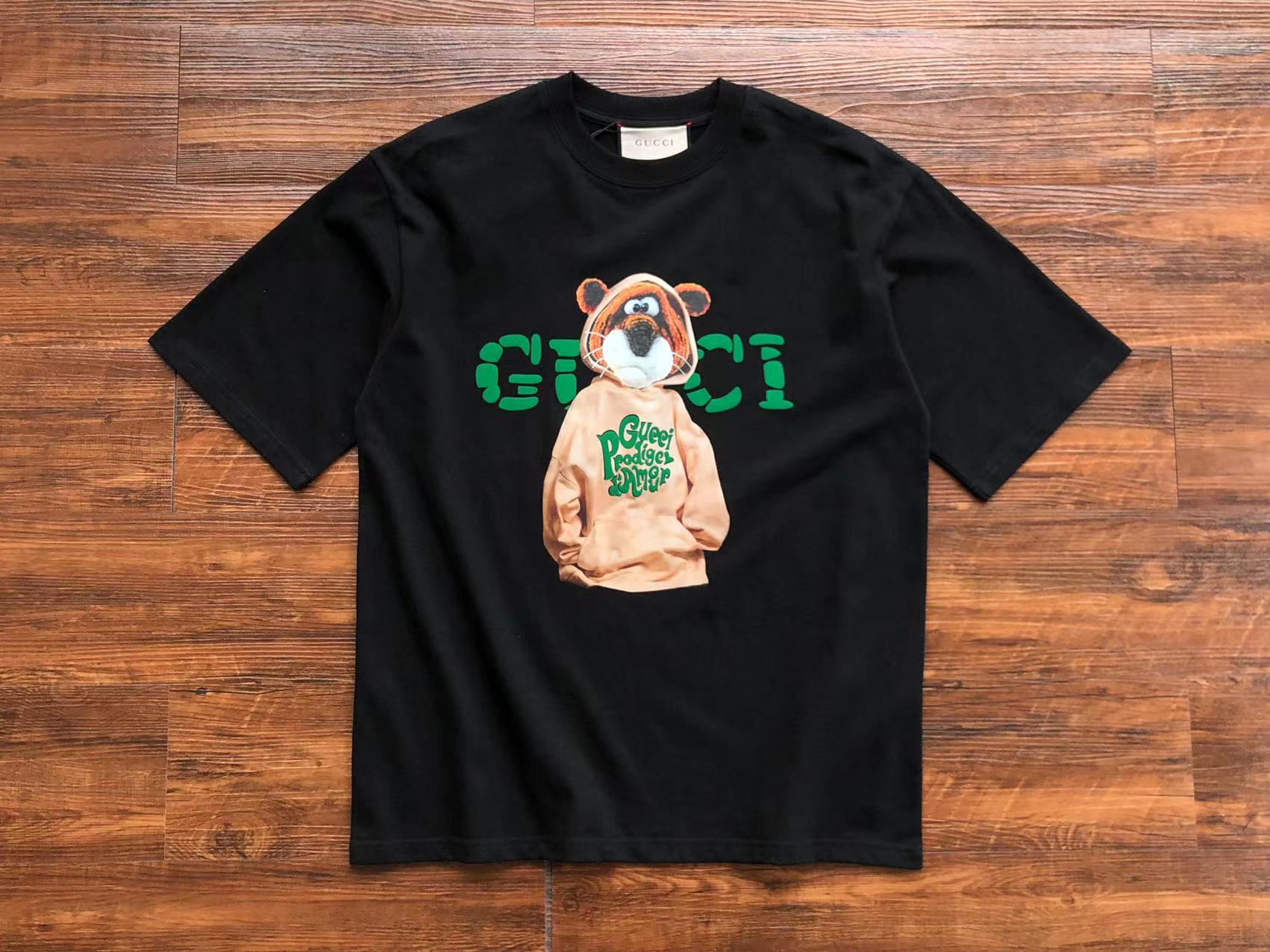 Gucci T-shirt