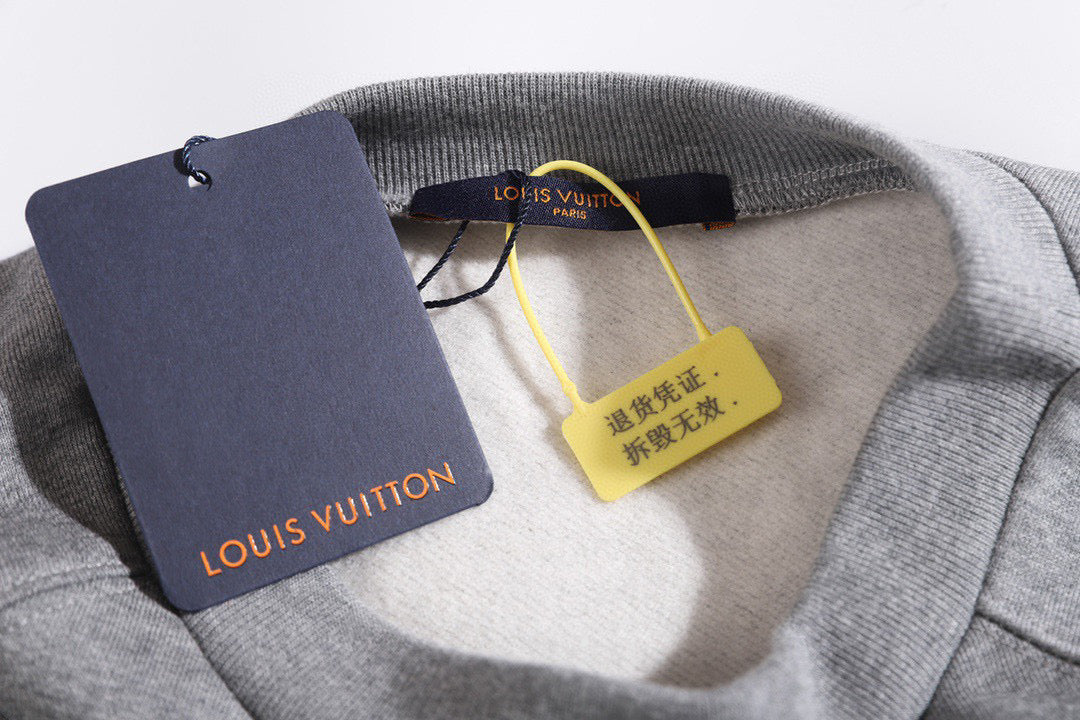 Louis Vuitton Sweatshirt