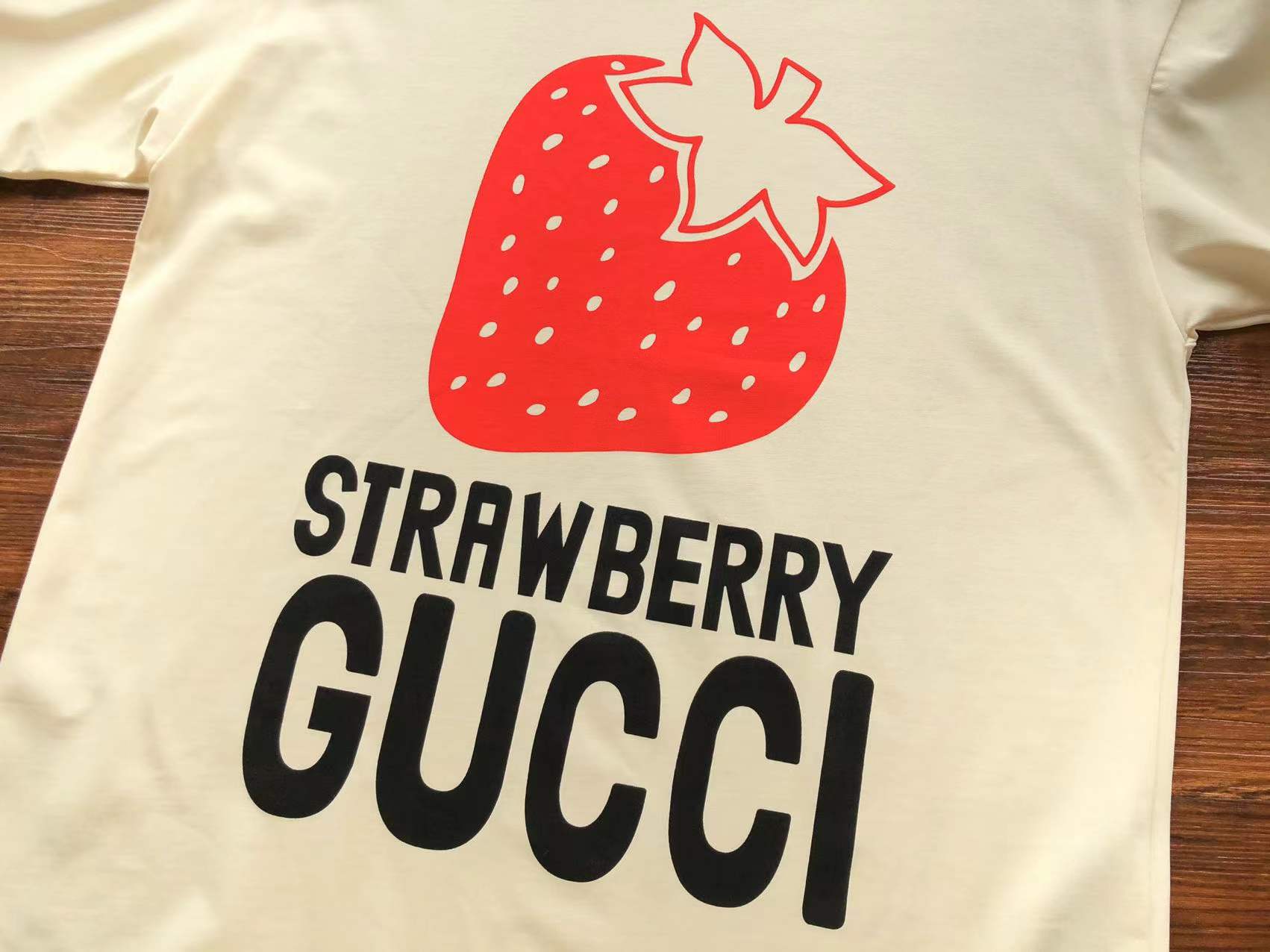 Gucci T-shirt