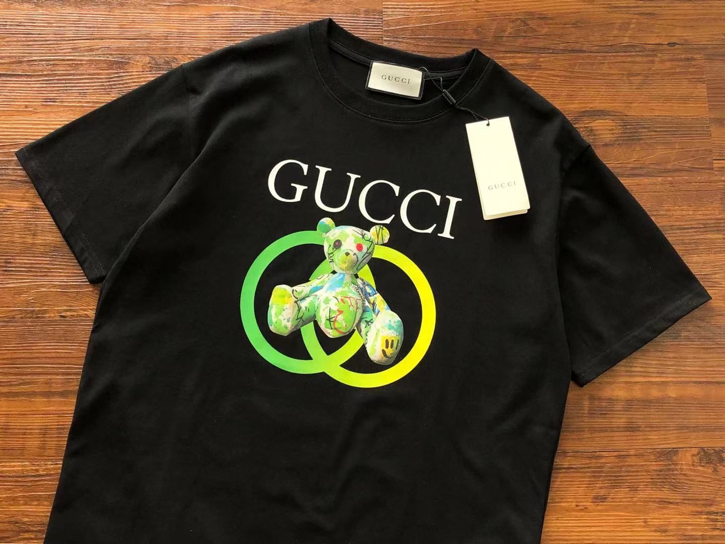 Gucci T-shirt