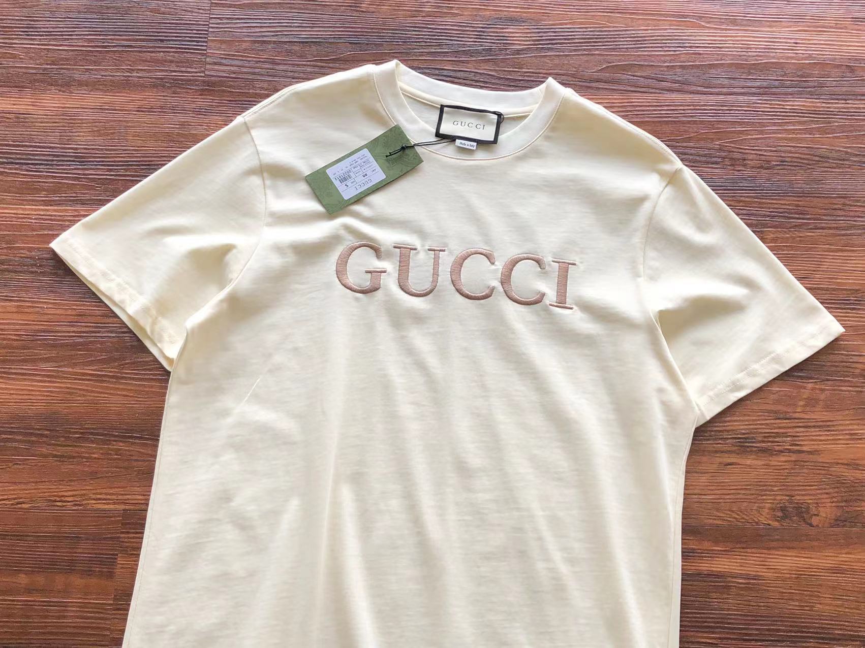 Gucci T-shirt